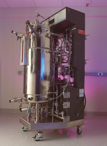 A bioreactor like those used to cultivate Synthetically Modified Organisms, usually algae or bacteria. Photo: PNNL